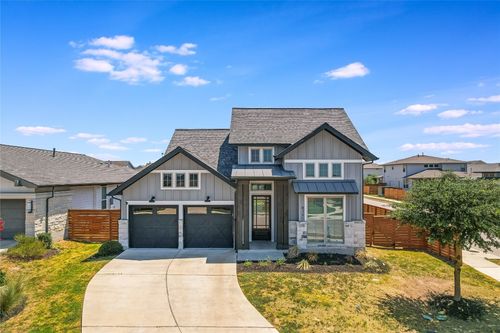 8321 Donnelley Dr, Austin, TX, 78744-1522 | Card Image