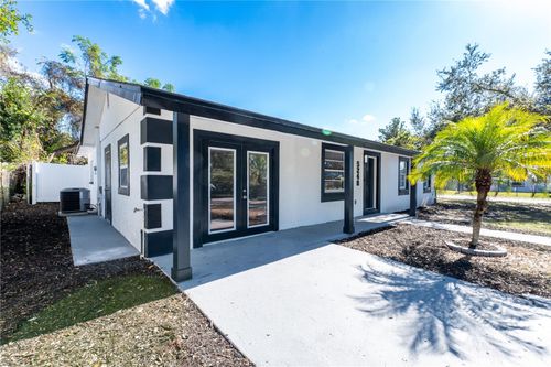 5248 King St, Zephyrhills, FL, 33542-4635 | Card Image
