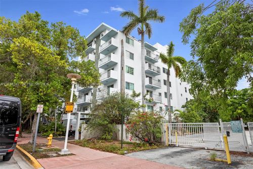 2f-1820 James Ave, Miami Beach, FL, 33139-7430 | Card Image