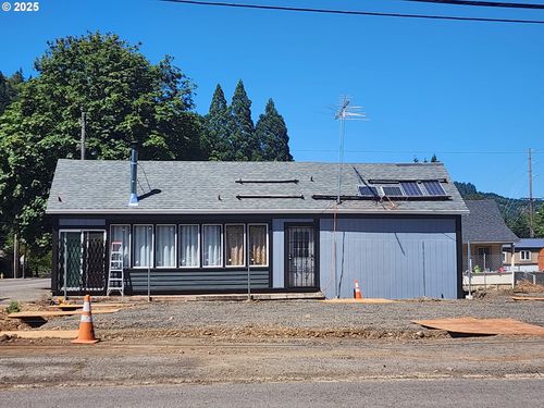434 Cedar St, Drain, OR, 97435-0058 | Card Image