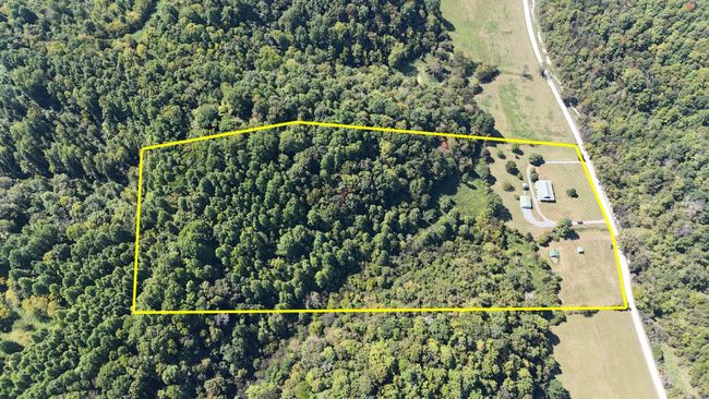 Lines show Land with both lots combined | Image 44