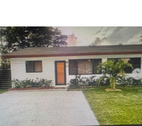 2-250 Sw 10th Ave, Hallandale Beach, FL, 33009-5223 | Card Image