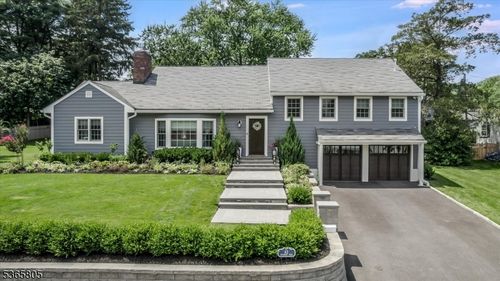 43 Woodmont Rd, Montclair, NJ, 07043-2521 | Card Image