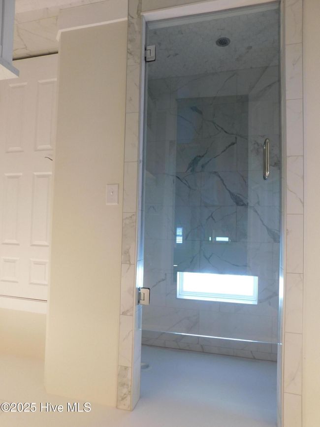 B - 1527 Front St, Condo with 2 bedrooms, 2 bathrooms and null parking in Beaufort NC | Image 9