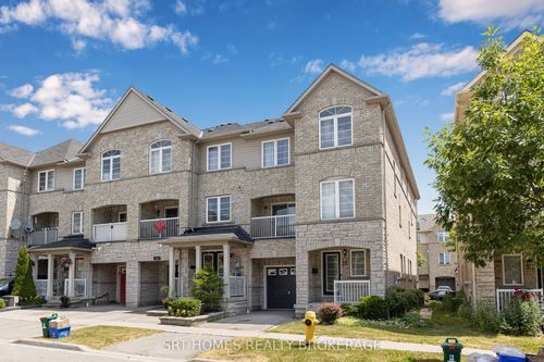 21 Webbford St, Ajax, ON, L1S0A8 | Card Image