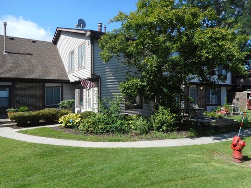 1729-1729 Raintree Ct, SYCAMORE, IL, 60178-2734 | Card Image