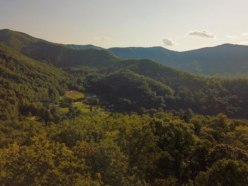 1111 Coldsprings Hbr, Robbinsville, NC, 28771 | Card Image