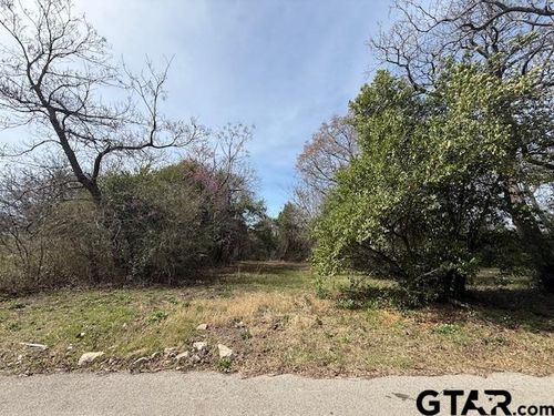 867 Clark St., Tyler, TX, 75701 | Card Image