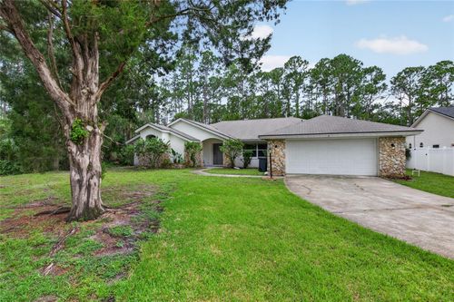 11 Walnut Pl, PALM COAST, FL, 32164-7664 | Card Image