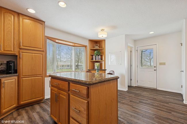 3208 Highland Dr, House other with 5 bedrooms, 3 bathrooms and null parking in Burnsville MN | Image 16