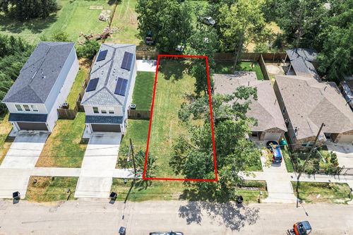 0 Blue St, Houston, TX, 77028 | Card Image