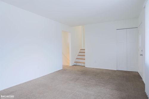 29766 Wagner Dr, Warren, MI, 48093-3530 | Card Image