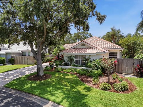 812 Live Oak Ter Ne, SAINT PETERSBURG, FL, 33703-3164 | Card Image