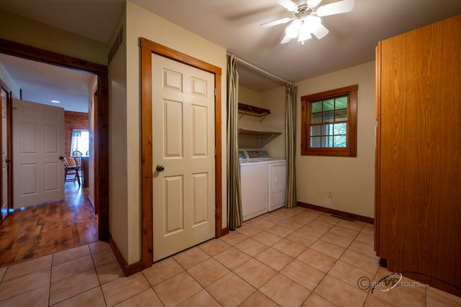2361 W Florence Rd, House other with 3 bedrooms, 2 bathrooms and 4 parking in BAILEYVILLE IL | Image 13