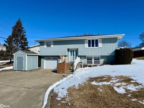 202 Walnut St, Audubon, IA, 50025-1132 | Card Image