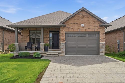 49-159 Collins Way, Strathroy, ON, N7G0G8 | Card Image