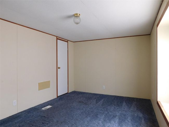 Secondary bedroom | Image 10