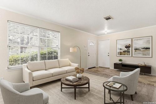 17174 Irongate Rail, San Antonio, TX, 78247-6202 | Card Image