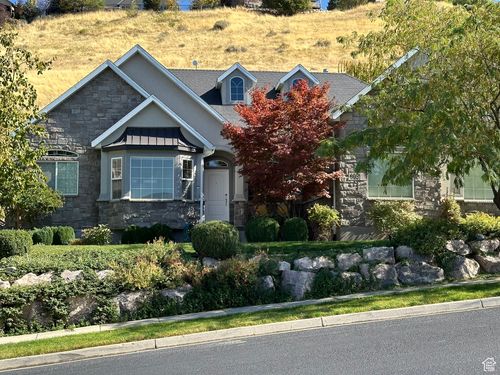 609 Parkway Dr, North Salt Lake, UT, 84054-2607 | Card Image