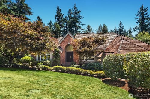 23219 Se 47th Street, Sammamish, WA, 98075 | Card Image