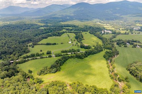 5321 River Rd, FABER, VA, 22938-2011 | Card Image