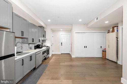 apt-38-1028 Bladensburg Rd Ne, WASHINGTON, DC, 20002-2998 | Card Image