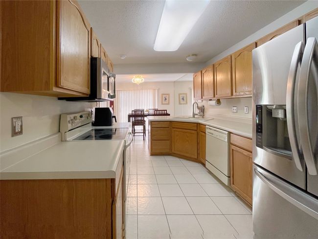 UNIT-1 - 5480 Longview Ct, Condo with 3 bedrooms, 3 bathrooms and null parking in Johnston IA | Image 8