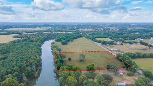 17 S 4420 Rd, Vinita, OK, 74301 | Card Image