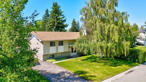 128 Dalhurst Way Nw, Calgary, AB, T3A1N7 | Card Image