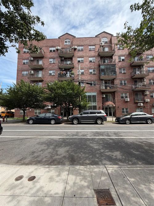 6g-14118 Cherry Avenue, New York, NY, 11355 | Card Image