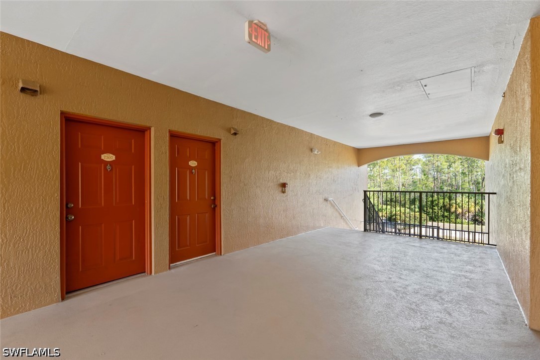 Residential Lease in Naples 4