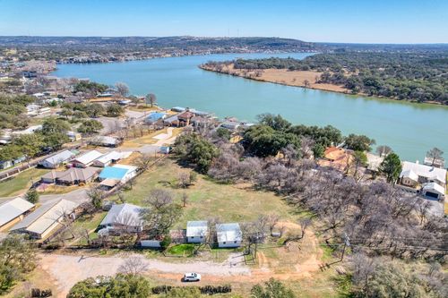 554 Barnet St, Kingsland, TX, 78639-5297 | Card Image