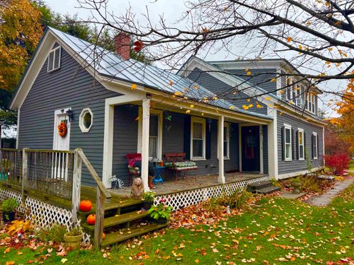 28 Lake Morey Rd, Fairlee, VT, 05045-9824 | Card Image
