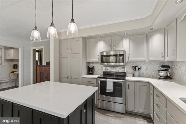 601 S Oak St, House other with 4 bedrooms, 2 bathrooms and null parking in MANHEIM PA | Image 14