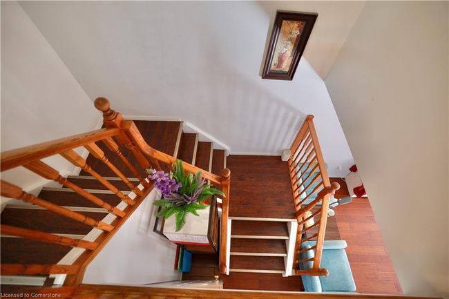 549 Violet St, Townhouse with 3 bedrooms, 3 bathrooms and 2 parking in Waterloo ON | Image 11