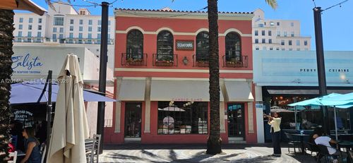 154 Giralda Ave, Coral Gables, FL, 33134-5209 | Card Image