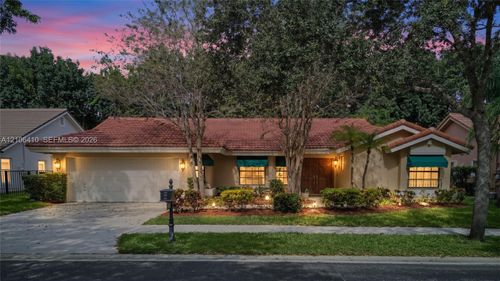1725 Lakeshore Cir, Weston, FL, 33326-2368 | Card Image