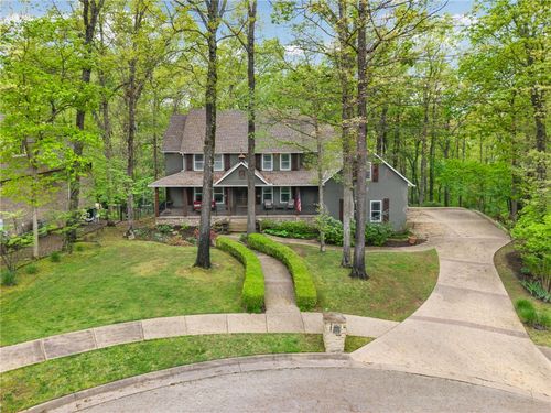 2017 Nw Desoto Dr, Bentonville, AR, 72712-4468 | Card Image