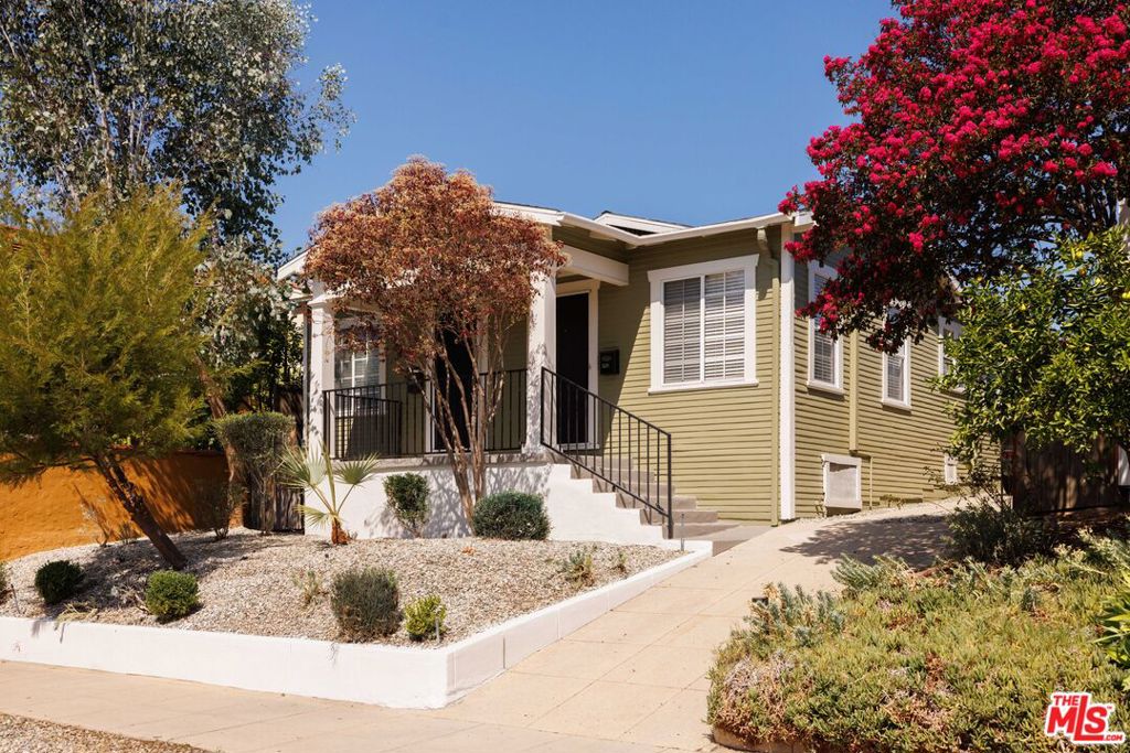 Residential Income in Los Angeles