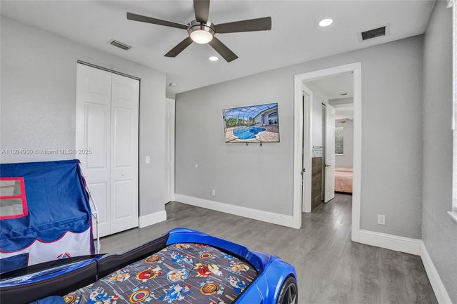 10457 Laurel Rd, House other with 6 bedrooms, 6 bathrooms and null parking in Davie FL | Image 54