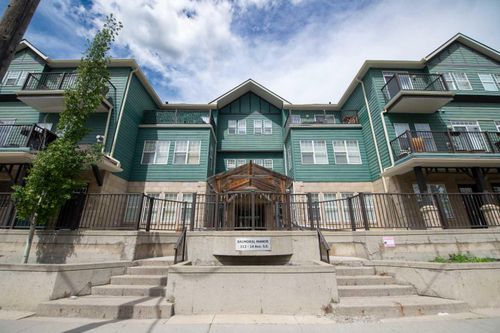 235-112 14 Avenue Se, Calgary, AB, T2G1C7 | Card Image