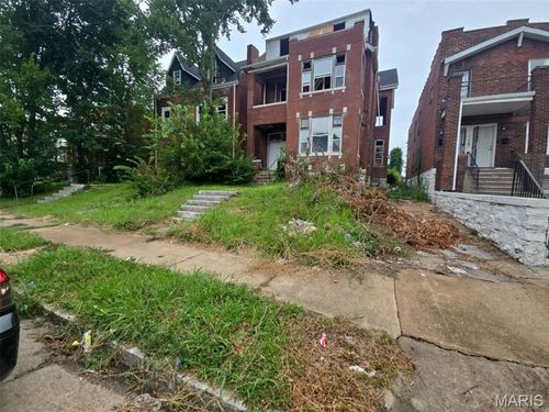 4125 Enright Ave, Saint Louis, MO, 63108-3021 | Card Image