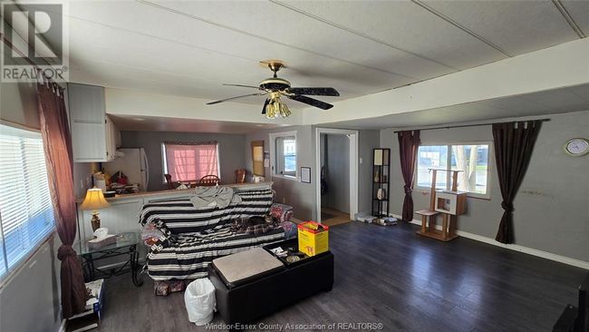 6 Maple Dr, House other with 2 bedrooms, 1 bathrooms and null parking in Mcgregor ON | Image 10