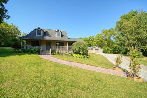 4140 Geneva Hwy, Manitou Beach, MI, 49253-9101 | Card Image