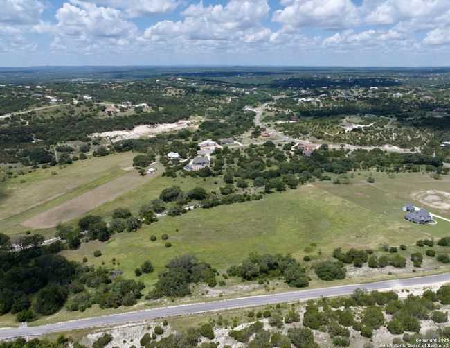 701 Mystic Shores Blvd, Home with 0 bedrooms, 0 bathrooms and null parking in Spring Branch TX | Image 9
