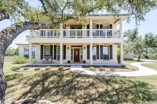 10022 Creekwood Pass, Spring Branch, TX, 78070-7019 | Card Image