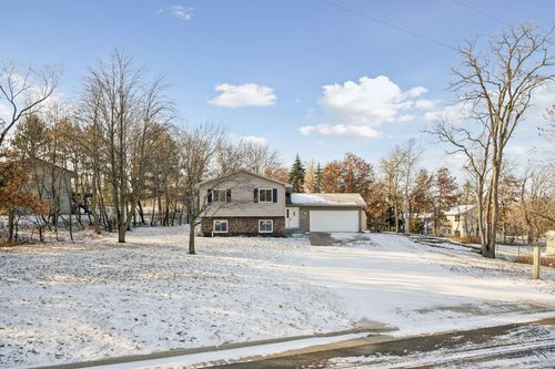 2625 Maple Drive S, Cambridge, MN, 55008 | Card Image