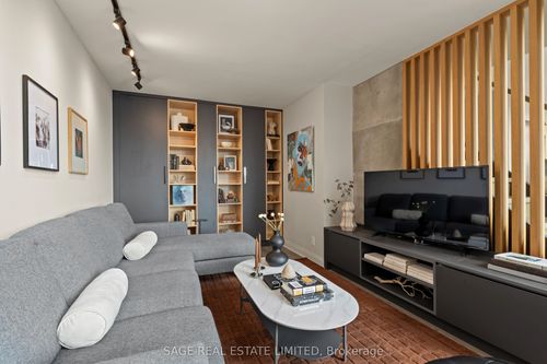 506-18 Merton St, Toronto, ON, M4S3G9 | Card Image