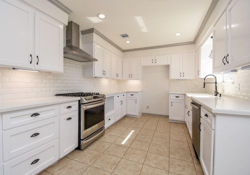 1918 Tulsa St, Deer Park, TX, 77536-4639 | Card Image