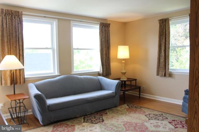 1352 Valley Rd, House other with 4 bedrooms, 2 bathrooms and null parking in WOODLYN PA | Image 6